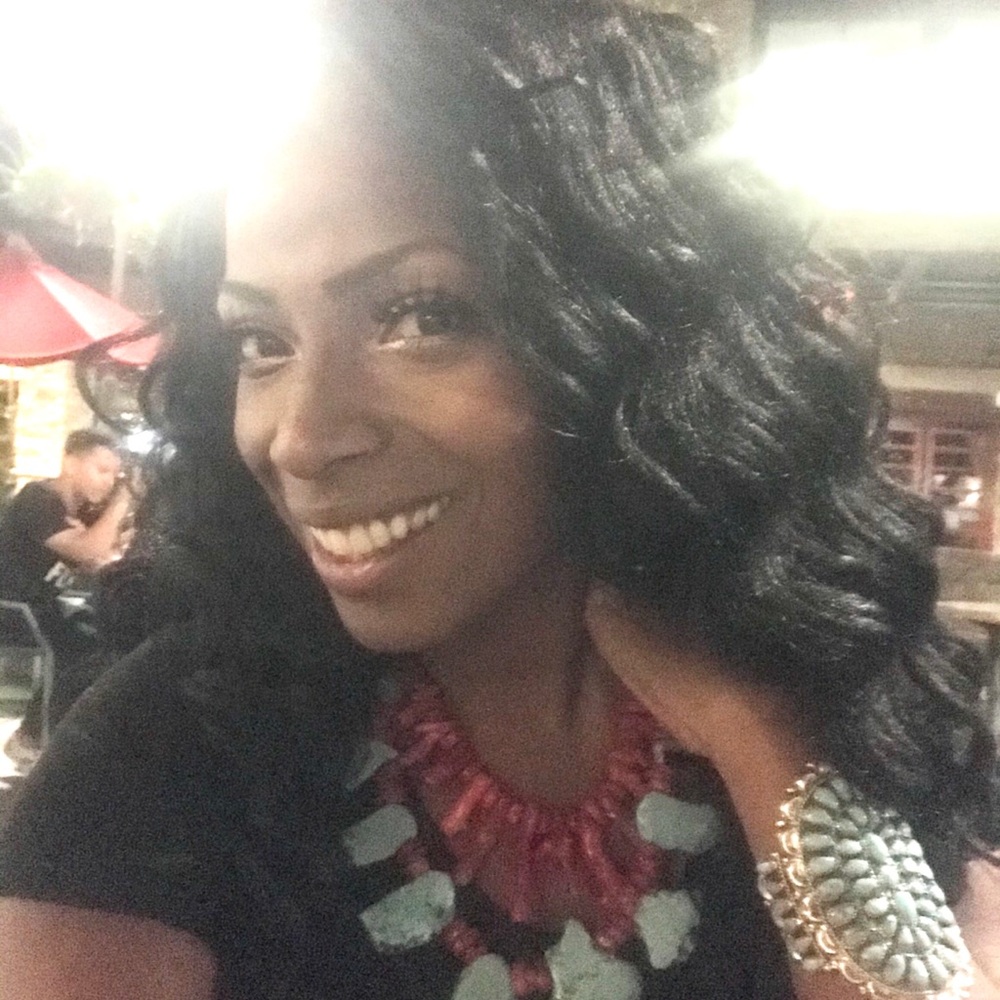 Meet your Posher, Gabriela